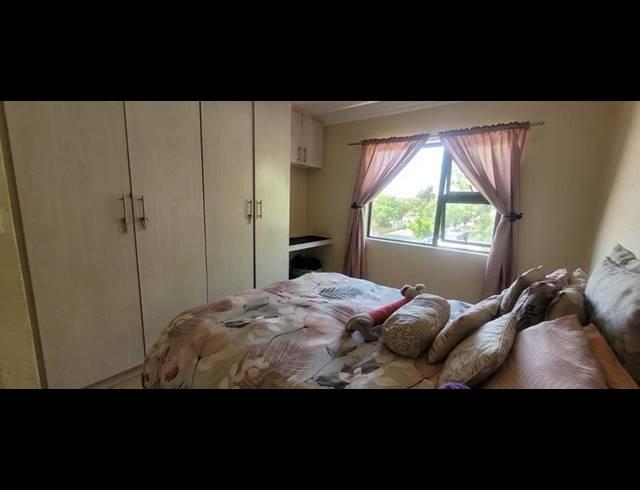 2 BEDROOM TOWNHOUSE FOR SALE IN NEW REDRUTH